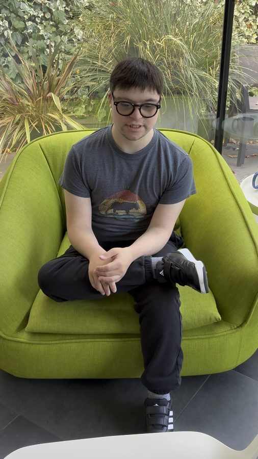Nicky, still from the video